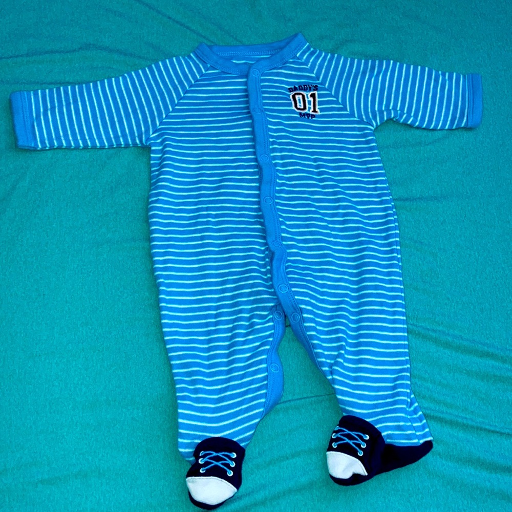 Carter’s 3 month Footsie Dad’s 01 MVP